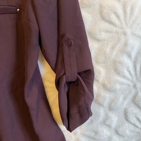 Fortune + Ivy purple top v-neck with 2 front pockets front zipper sz XS - Picture 3 of 5